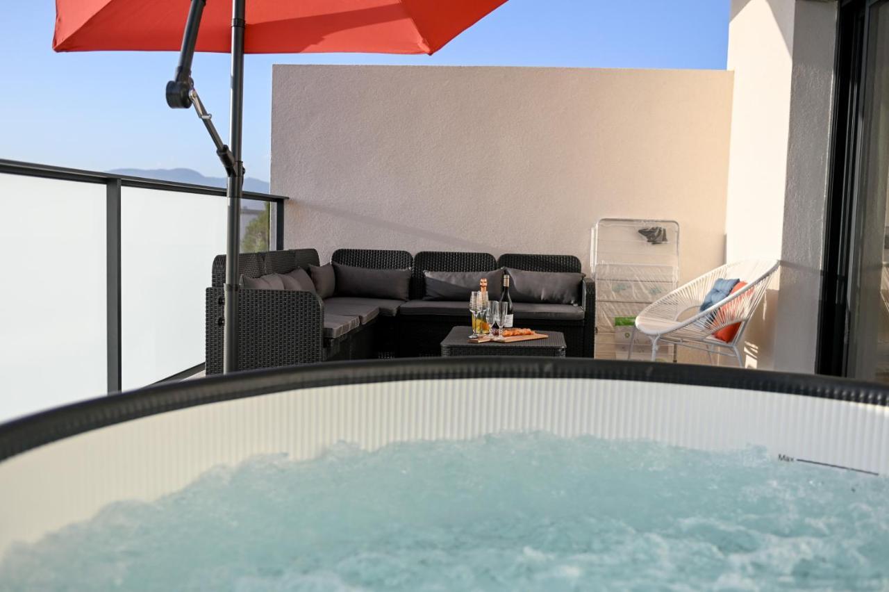 Appartamento Porticcio Vacations - Terrasse, Piscine, Jacuzzi, Clim - By Tgb Porticcio (Corsica)